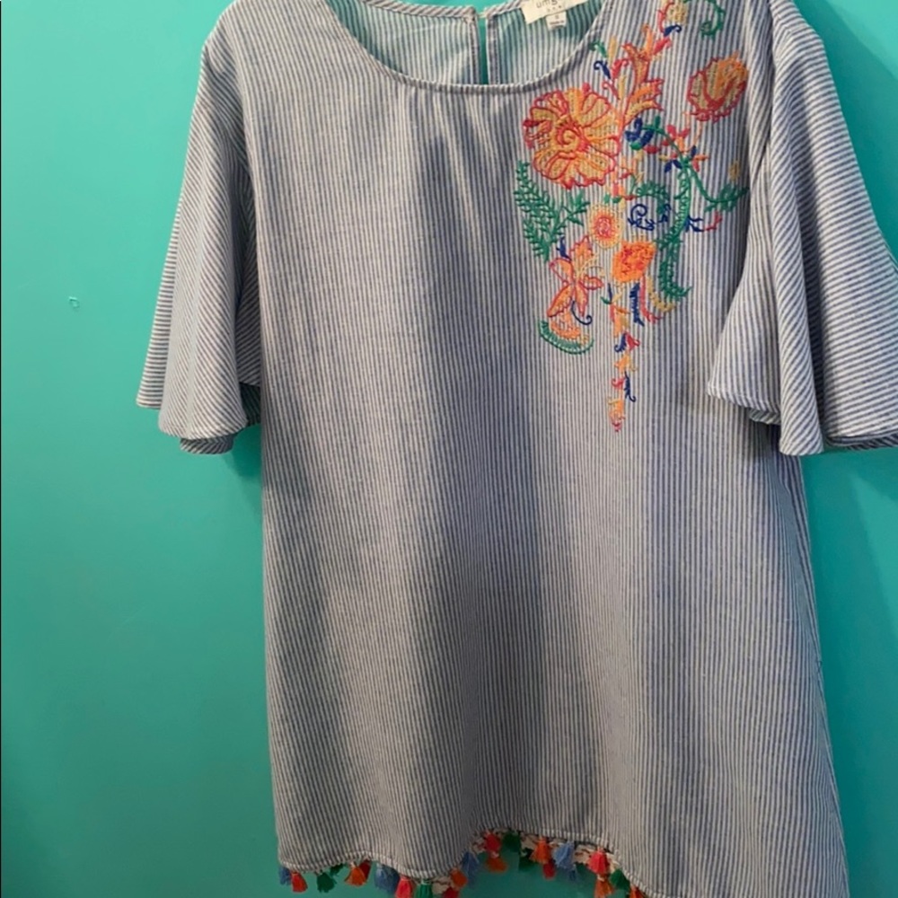 Umgee top/tunic size small
